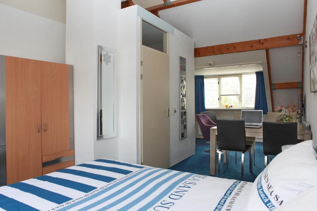 Teska Bed & Breakfast Veenendaal Szoba fotó
